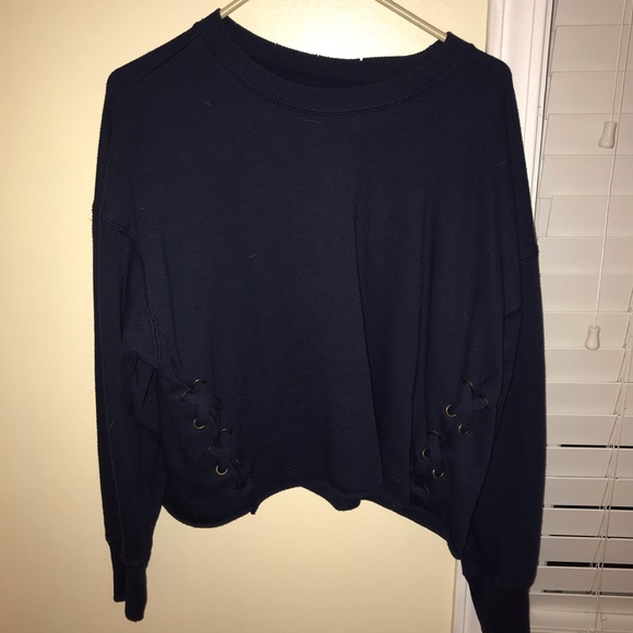 Aerie Tie Side Crewneck - Picture 2 of 2